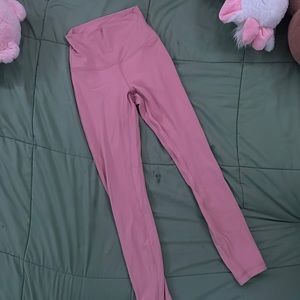 Lululemon Size 2 Pink Puff Align 25’ leggings